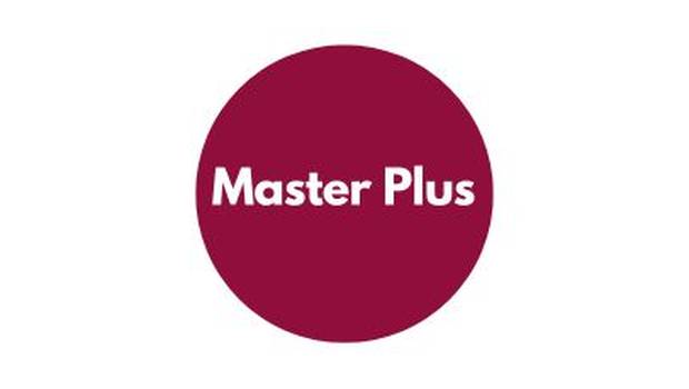 roter Kreis mit der Aufschrift "Master Plus"