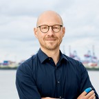 Portraitfoto vonDr. Lukas Hoffmann